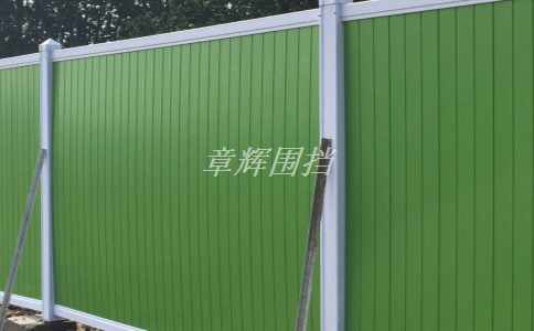 簡易圍擋在寒冷氣候條件下是否能承受一定的外部力量？（簡易圍擋的抗壓能力分析）